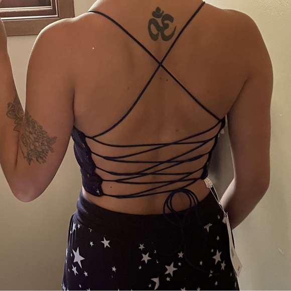 SHEIN/ROMWE Velvet Tie Back Star Top - Picture 4 of 5